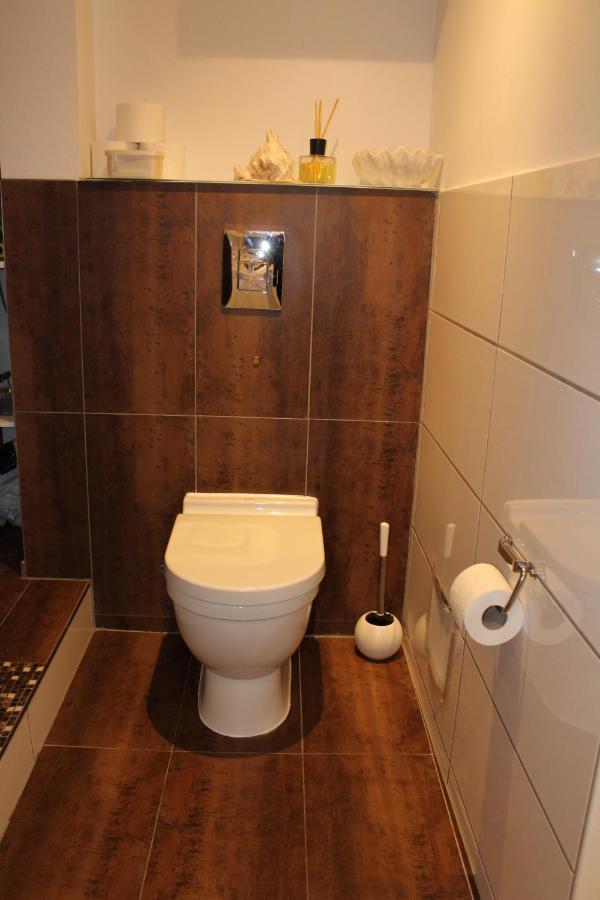 Rooms In Shared House Saarbrucken Center Exterior photo
